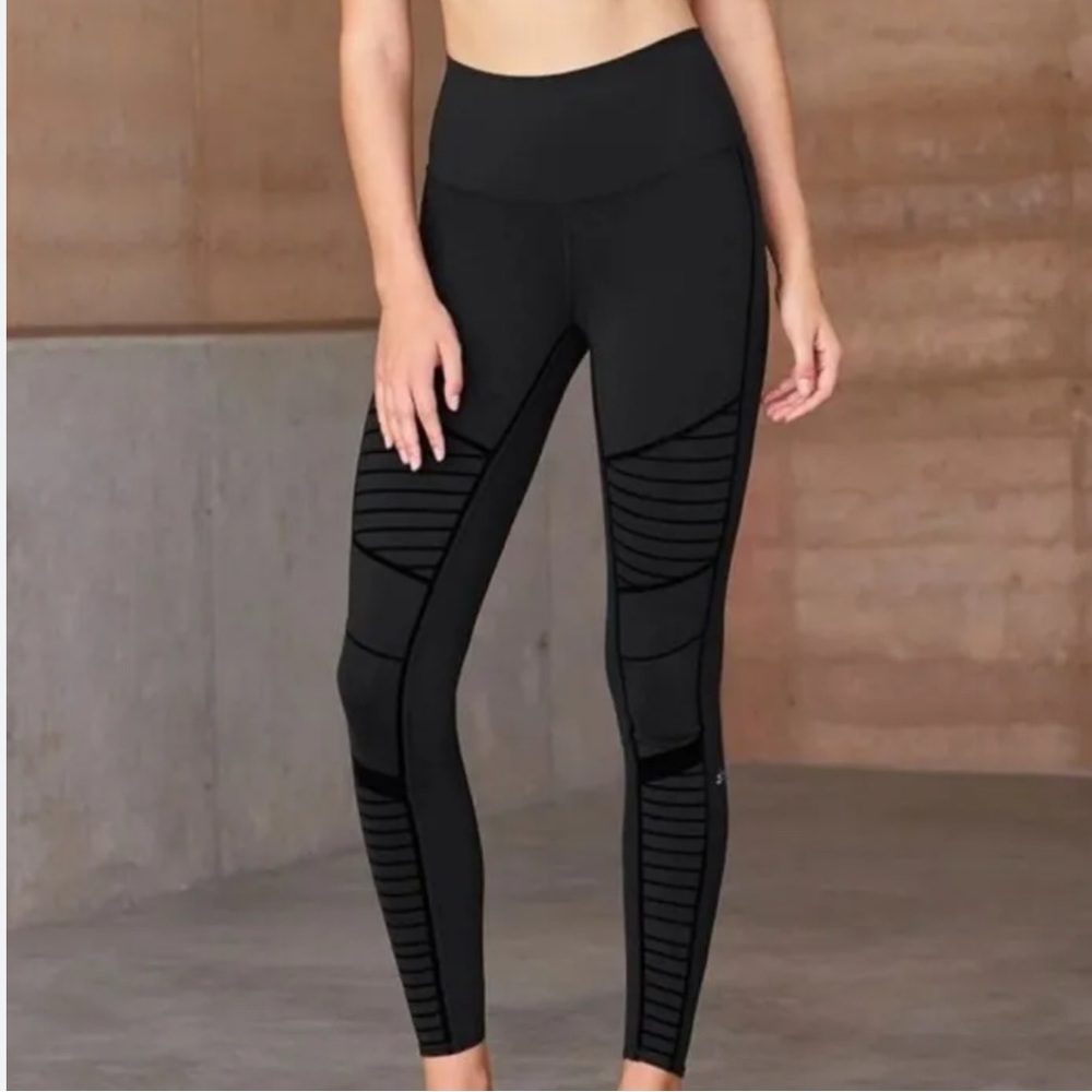 ALO Yoga Flocked High-Waist Moto Leggings Black / Velvet Stripes